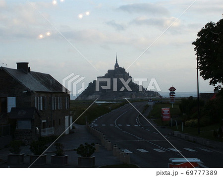 モン・サン・ミッシェル　～Mont Saint-Michel 69777389