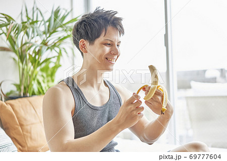 男性 筋トレ バナナ 男性 筋トレ バナナ 69777604