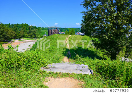 柳田布尾山古墳　古墳公園　氷見市 69777936