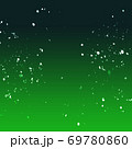 光の粒が入った緑色の壁紙 69780860