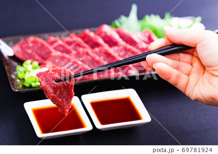 馬刺　馬肉【九州・熊本，信州・長野の郷土料理】 69781924