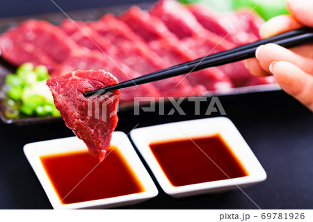 馬刺　馬肉【九州・熊本，信州・長野の郷土料理】 69781926