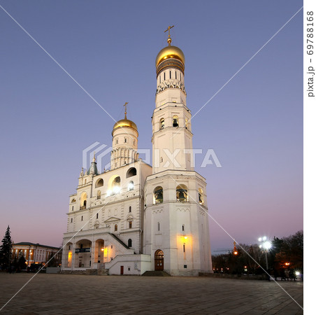 Ivan the Great Bell-Tower complex at night. Cathedral Square, Inside of Moscow Kremlin, Russia 69788168