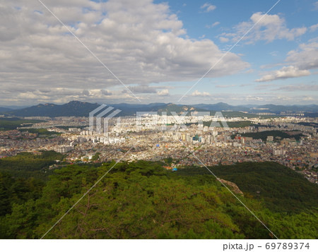 雲 建築 景色 69789374