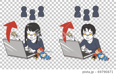 グッズの転売をする人　怪しく笑う 69790871