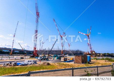 大規模な建設現場 大規模な建設現場 69792703