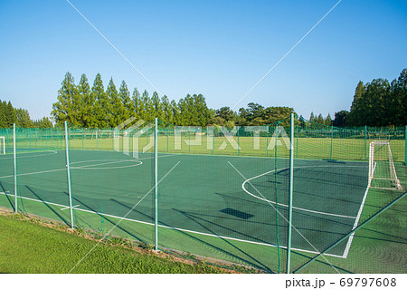 フットサルコート 練習場 サッカーの写真素材