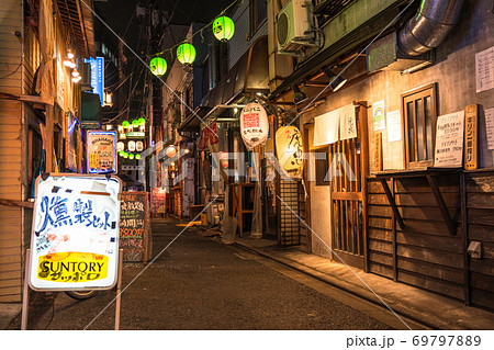 《東京都》中野駅前・飲み屋街 69797889