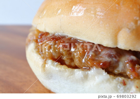 テリヤキハンバーガー テリヤキハンバーガー 69803292