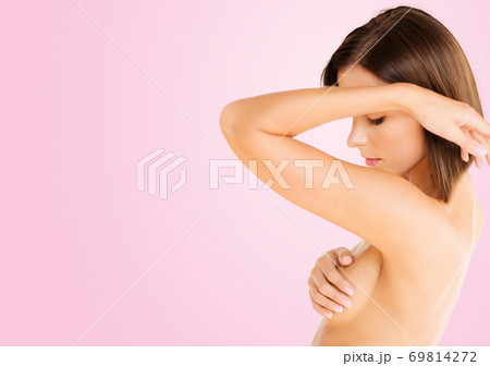 Young girl shaking breast - Stock Footage [39510560] - PIXTA