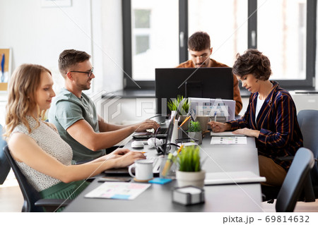 business team or startuppers working at office 69814632