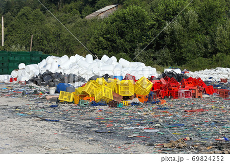 Recycling plastic 69824252