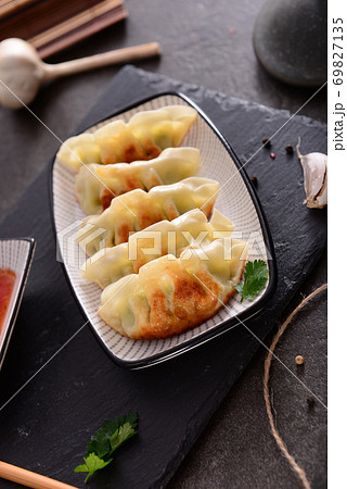 Gyoza dumplings 69827135