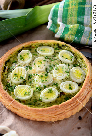 Leeks quiche Leeks quiche 69830378