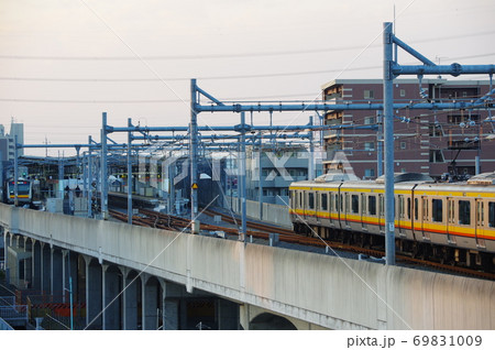 南武線稲城長沼駅の風景 69831009