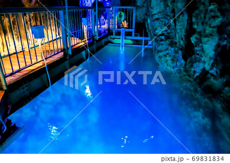 龍泉洞の地底湖2 69831834