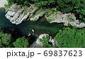 面河川深青の新緑(4K空撮切出し)、面河ブルーを求めて 69837623