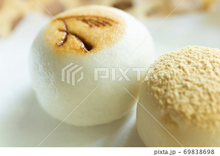 上生菓子・月見団子とすすき薯蕷 上生菓子・月見団子とすすき薯蕷 69838698