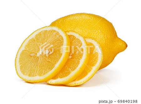 Chopped lemon fruit isolated on white background 69840198