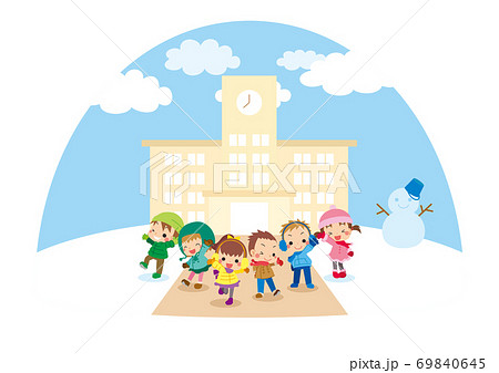 可愛い小学生 仲良しキッズグループ 雪の積もった学校の前 アイコンのイラスト素材