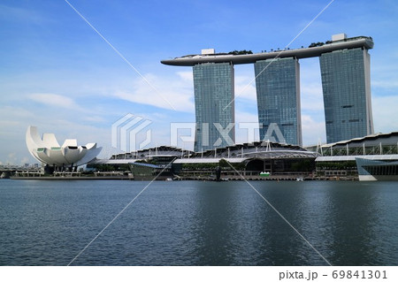 マリーナ・ベイ・サンズとアートサイエンス・ミュージアム 69841301