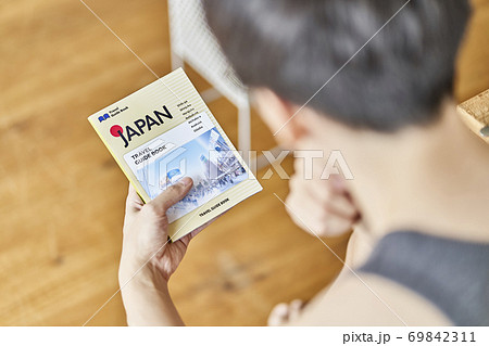 外国人旅行者　男性 69842311