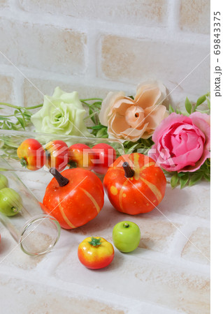 野菜, 果物, ミニュチュア, おもちゃ, トマト, かぼちゃ、りんご, 玩具, 食べ物 野菜, 果物, ミニュチュア, おもちゃ, トマト, かぼちゃ、りんご, 玩具, 食べ物 69843375