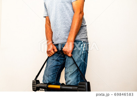 ステイホーム　頑張るシニア　シニアの健康維持 69846583