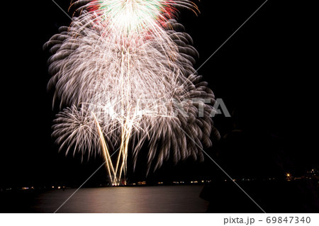 【三重県】鳥羽みなとまつりの花火大会 69847340