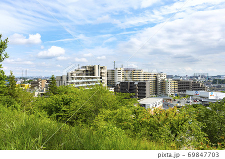 初夏の東京都立小山内裏公園　東展望広場からの眺望 69847703
