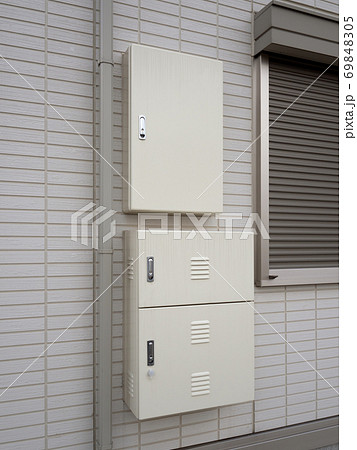 アパートの分電盤 69848305
