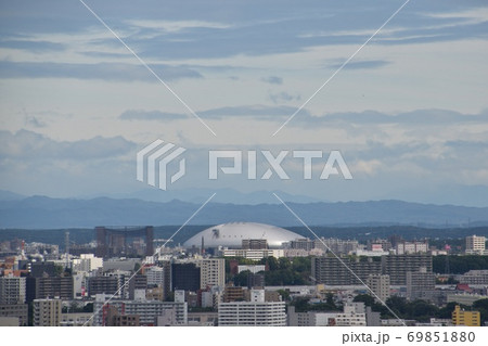 望遠で撮影した札幌ドーム 空広め 69851880