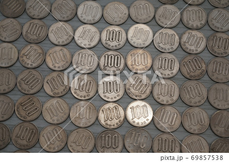 100円玉 100円玉 69857538