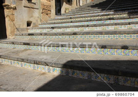 サンタ・マリア・デル・モンテの階段（イタリア） 69860704