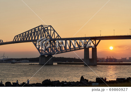 東京ゲートブリッジの夕方の風景 東京ゲートブリッジの夕方の風景 69860927