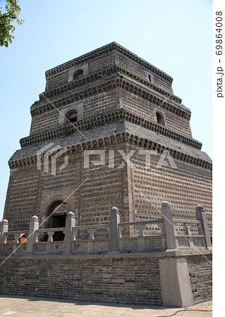 中国　河南省　開封市　繁塔 69864008