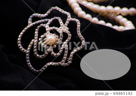 薔薇 ブローチ ジュエリー メッセージ 薔薇 ブローチ ジュエリー メッセージ 69865192