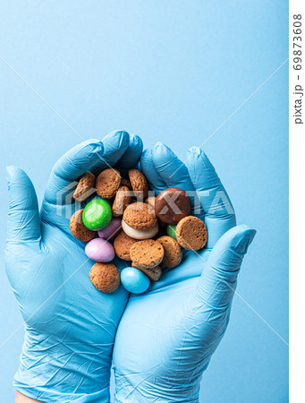 Saint Nicholas day during covid-19 pandemic in the Netherlands 69873608