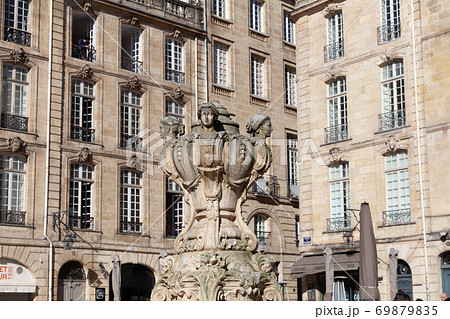Parliament Square fountain close-up, Bordeaux, France 69879835