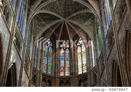 Interior and altar of Bordeaux Cathedral Saint-Andre, Bordeaux, France Interior and altar of Bordeaux Cathedral Saint-Andre, Bordeaux, France 69879847