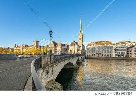 Sunrise with view Zurich city in Switzerland Sunrise with view Zurich city in Switzerland 69890784