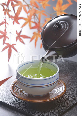 秋のお茶 69892983