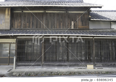 東海道御油宿の旧家 69896345