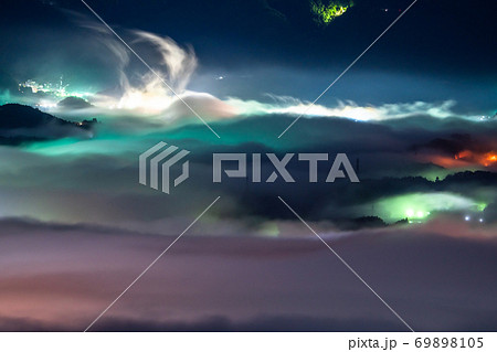 《埼玉県》秩父雲海・夜景 《埼玉県》秩父雲海・夜景 69898105