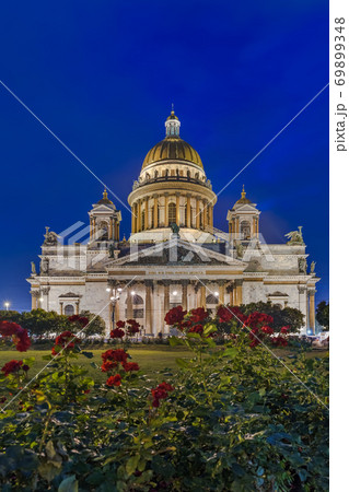 Saint Isaac's Cathedral - St. Petersburg Russia 69899348