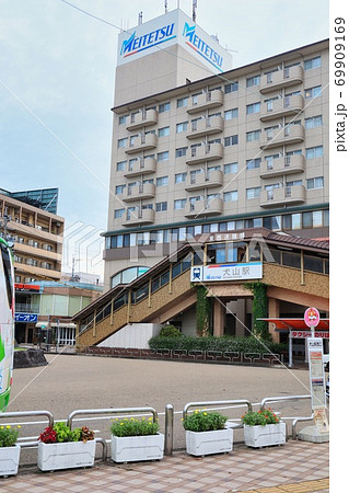 犬山駅西口ロータリーの都市風景 犬山駅西口ロータリーの都市風景 69909169