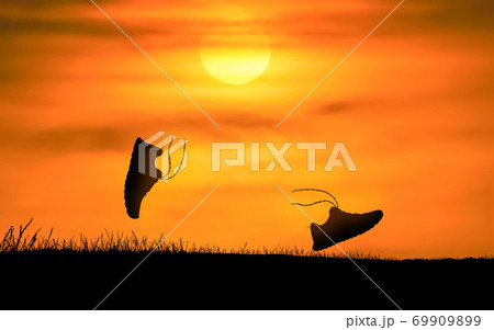 Concept design for Trail running at the sunset time 69909899