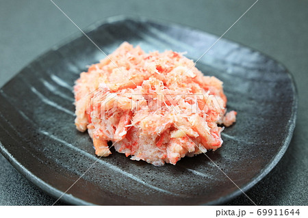 美味しい紅ずわい蟹ほぐし 美味しい紅ずわい蟹ほぐし 69911644
