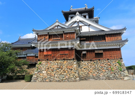 【京都府】晴天下の福知山城 【京都府】晴天下の福知山城 69918347