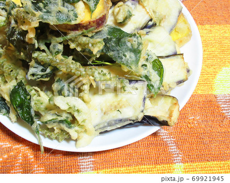 野菜のてんぷら 69921945